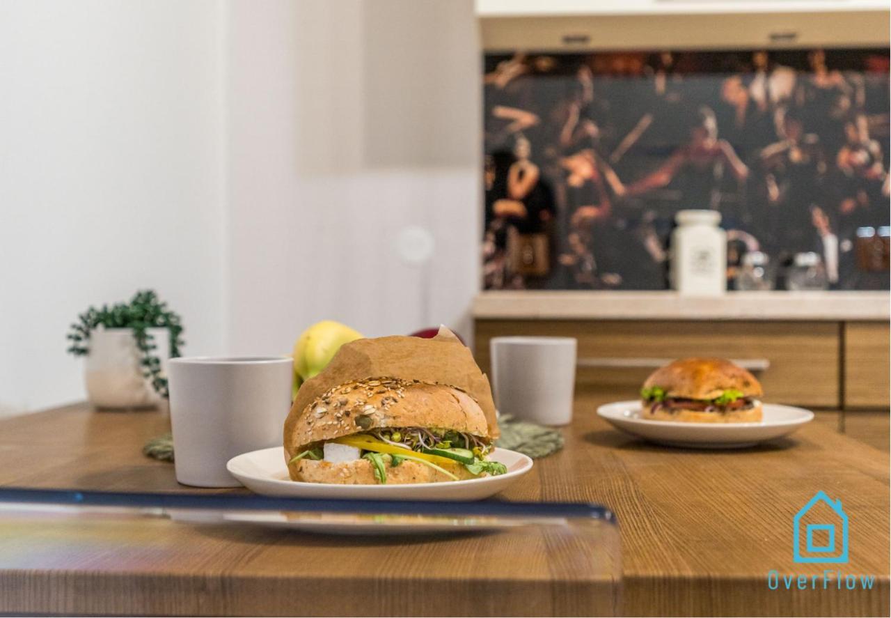 Core Room - Charming Place, 5 Minutes To Gdansk Old Town 外观 照片